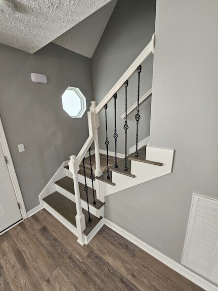 Building Photo - 124 Wolverine Trail