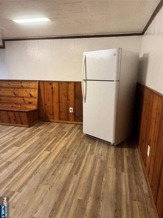 Building Photo - 631 Grant