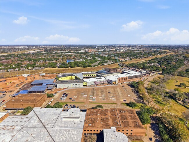 Building Photo - 4208 Greystone Way