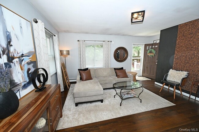 Building Photo - 3 New Castle Dr