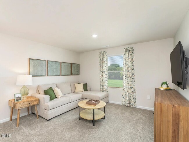 Building Photo - 676 White Birch Ln