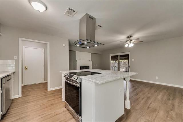 Building Photo - 8423 Cadenza Ln