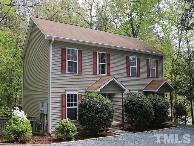 Primary Photo - Chapel Hill / 3BR Townhouse Severin St. AV...