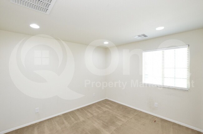 Building Photo - 10938 East Starkey Avenue