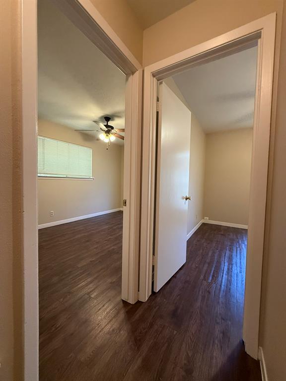Building Photo - 5906 Mountainclimb Dr