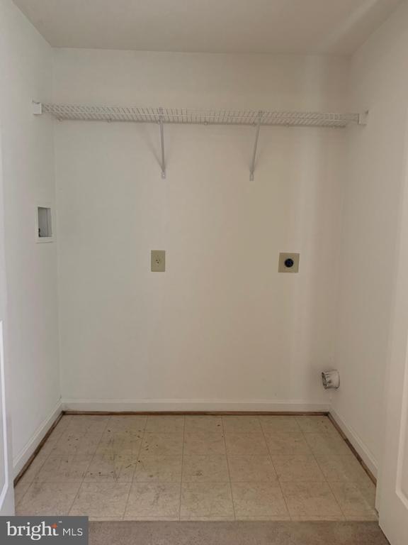 Building Photo - 10031 Gander Ct