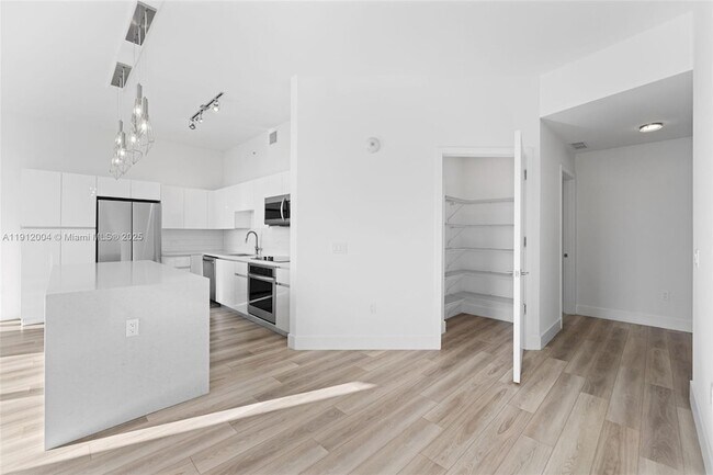 Building Photo - 101 Diplomat Pkwy