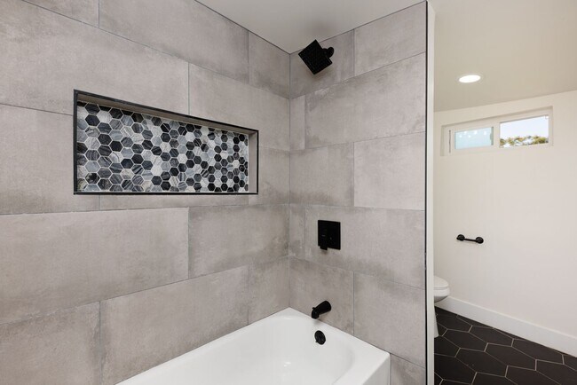 Building Photo - 6283.5 Lorca Dr