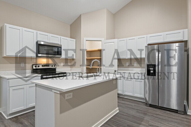 Building Photo - 3225 N Cedar Downs St