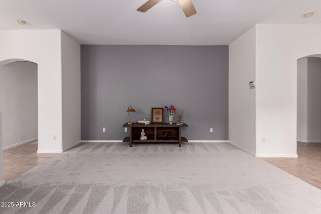 Building Photo - 12526 W Bird Ln