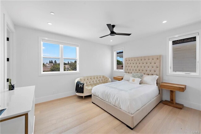 Building Photo - 2507 Alta Vista Dr