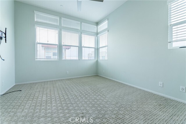 Building Photo - 5720 Spring St