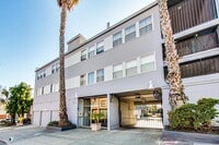 Building Photo - Palmcrest