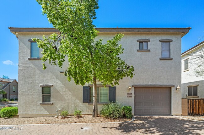 Building Photo - 22025 N 103rd Ln