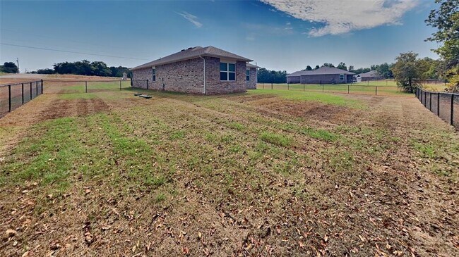 Building Photo - 16990 Lantana Lp