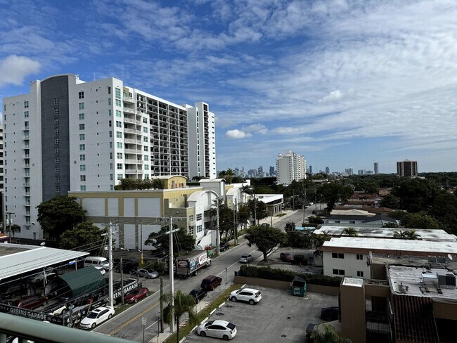 Building Photo - 2280 SW 32nd Ave