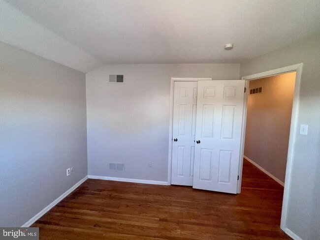 Building Photo - 918 Rockwell Rd