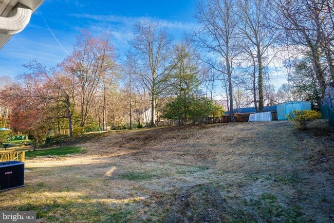 Building Photo - 4305 Elmwood Rd