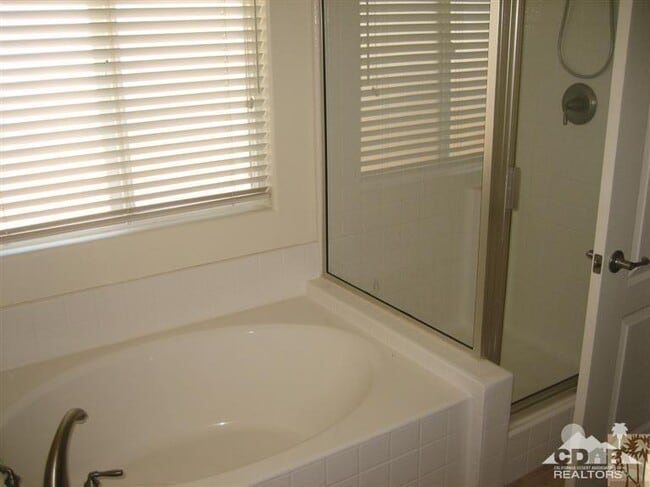 Building Photo - 8419 Meadows Way