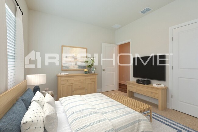 Building Photo - 5192 Hartwood Lp