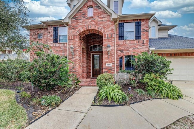 Building Photo - 28506 Woodlark Dr