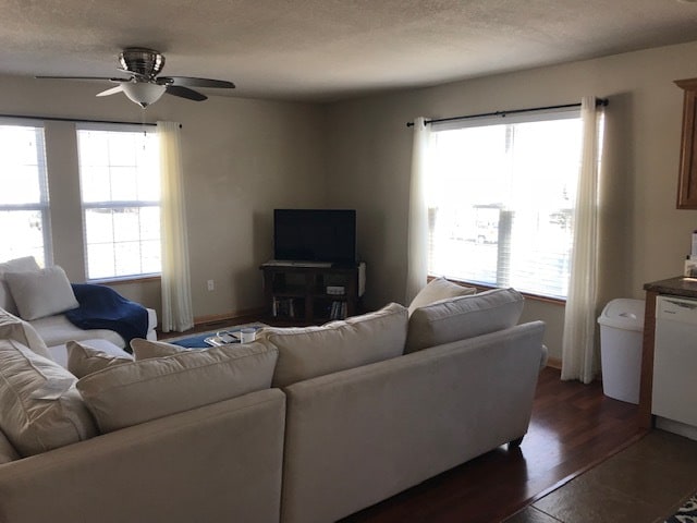 Building Photo - 3130 SW Arlan Ln