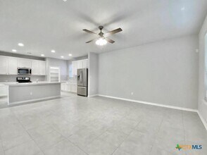 Building Photo - 816 Alta Wy