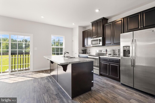 Building Photo - 36084 Fawn Ln