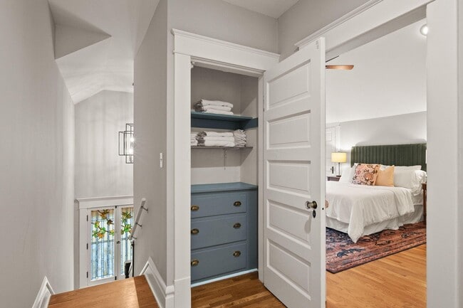 Building Photo - 503 S 3rd St