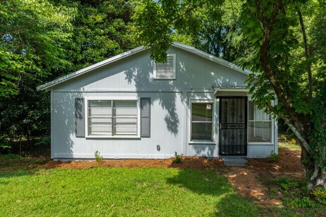 Primary Photo - 1812 26th Ave
