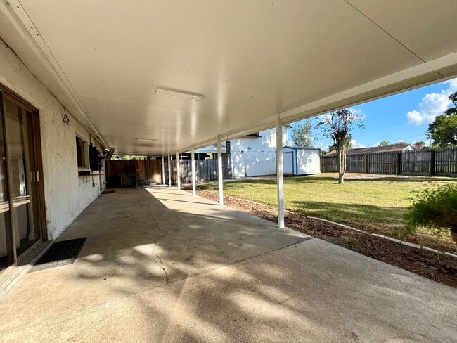 Building Photo - Beautiful 3/2 home in Mulberry!!