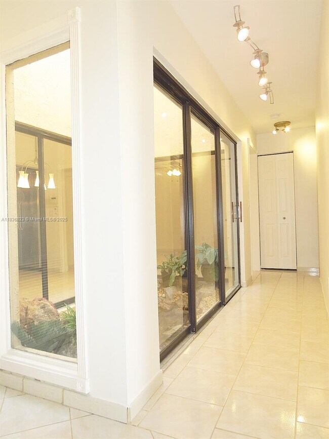 Building Photo - 8567 SW 115th Pl