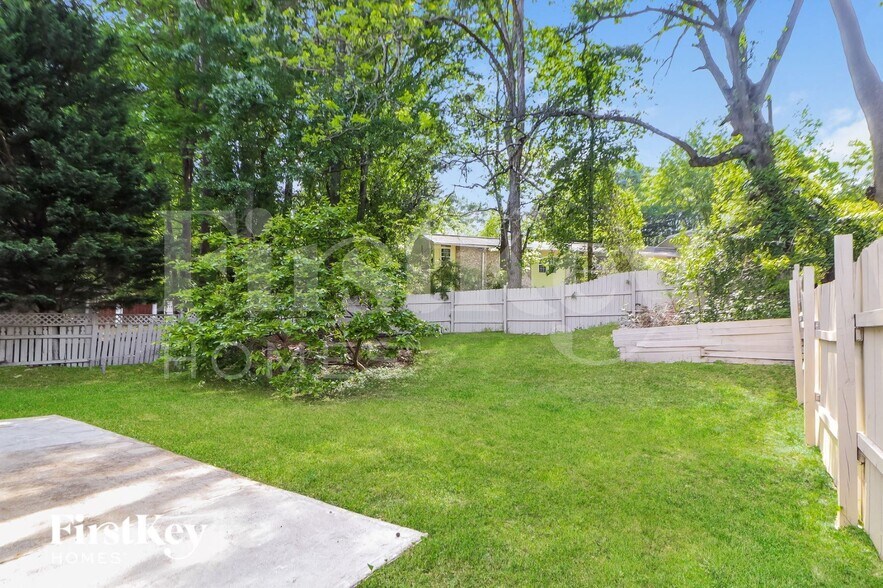 Building Photo - 1257 Pounds Ln