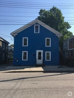 Building Photo - 244 Valley St