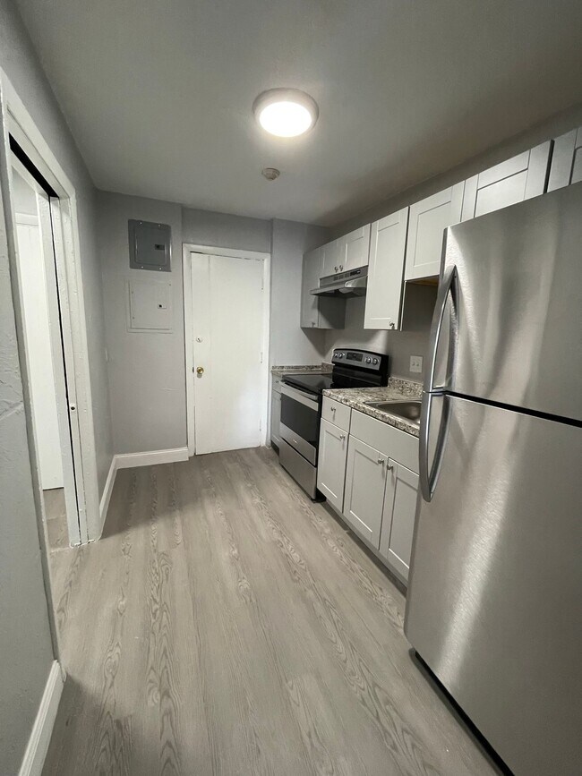 Floorplan - 85 Tennis