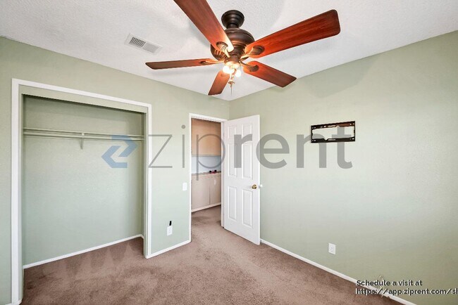 Building Photo - 16285 Barbee St