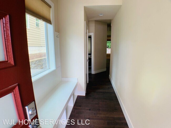 Building Photo - 3 br, 2.5 bath House - 13758 NE 100th Ct