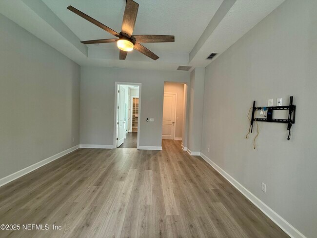 Building Photo - 505 Windwalker Dr