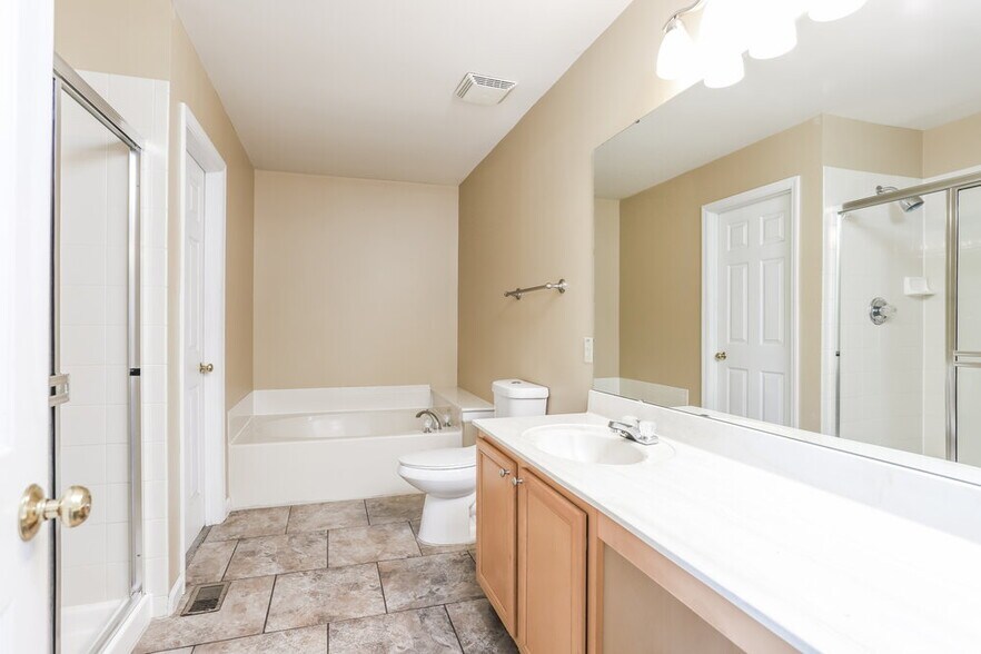Building Photo - 526 Copper Meadows Ln