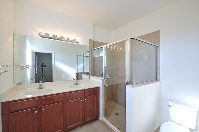 Building Photo - 9365 SW 171st Ct