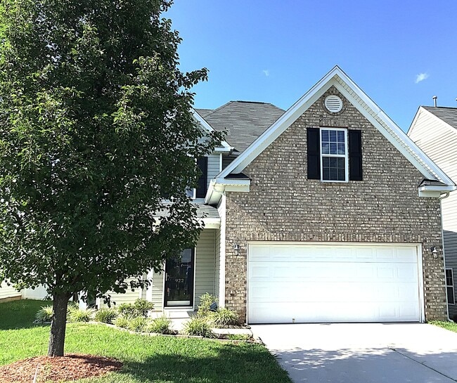 Building Photo - 922 Wolfpack Way