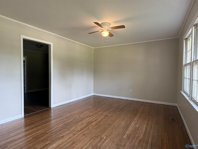 Building Photo - 2204 Pisgah Cir NW