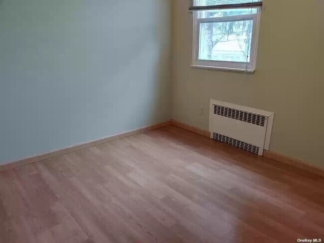 Building Photo - 8640 235th Ct