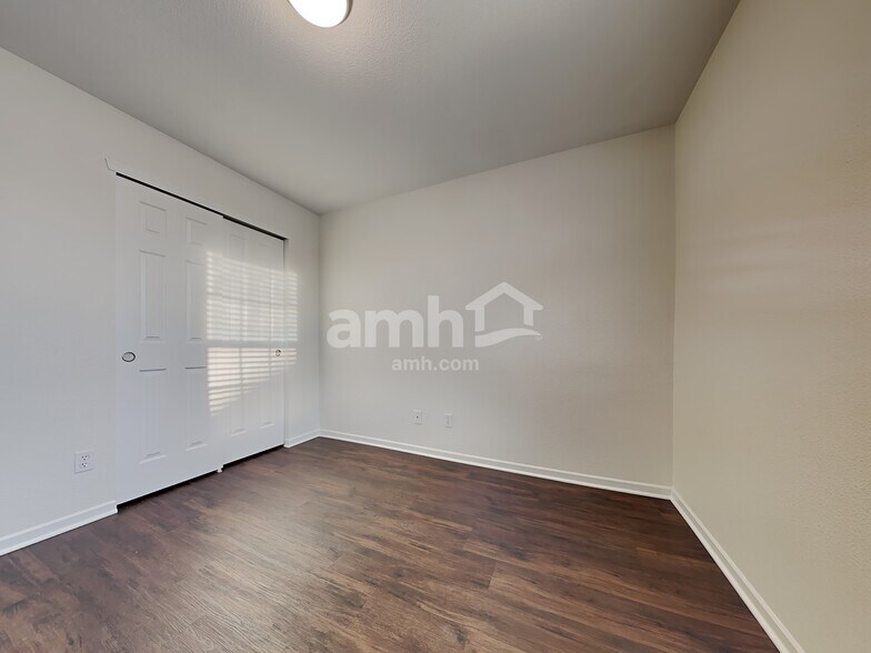 Building Photo - 1503 Pencross Ln