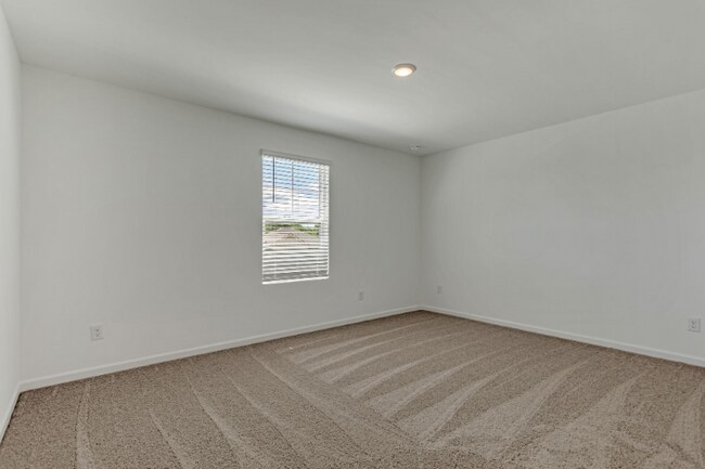 Building Photo - 170 Millbrook Dr