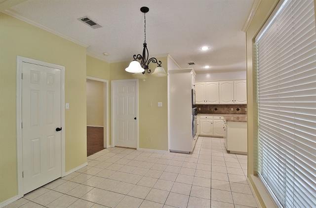 Building Photo - 4125 Peachwood Dr