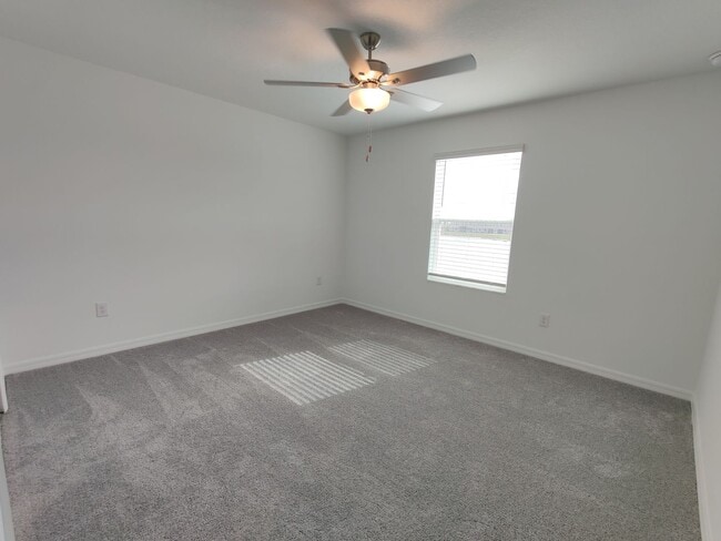Building Photo - 32094 Powderpuff Mimosa Dr