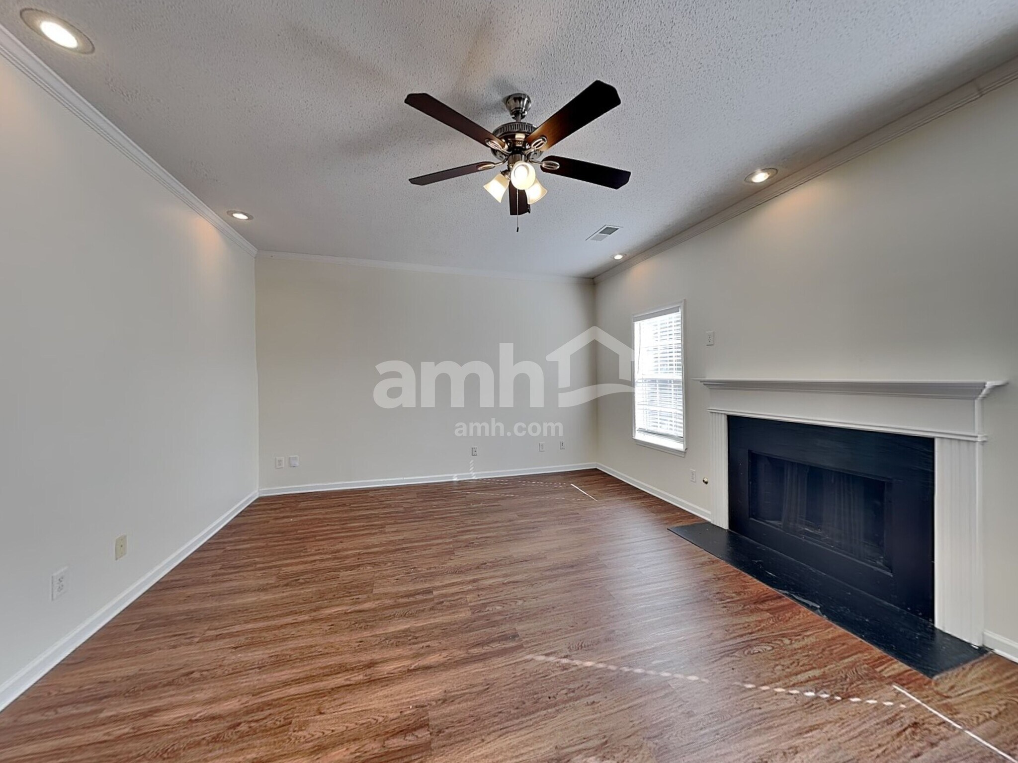 Building Photo - 3232 Spring Mesa Dr SW