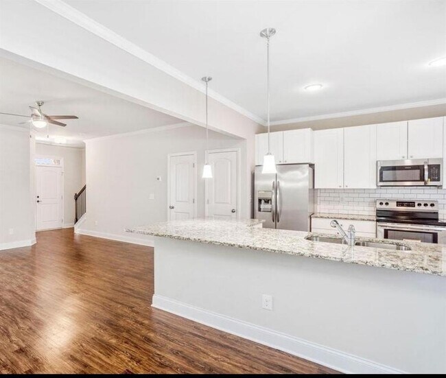 Building Photo - 7704 Fawn Cir