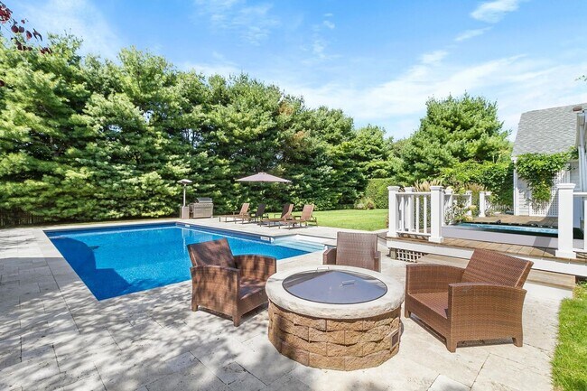 Building Photo - 117 Fox Hollow Ln